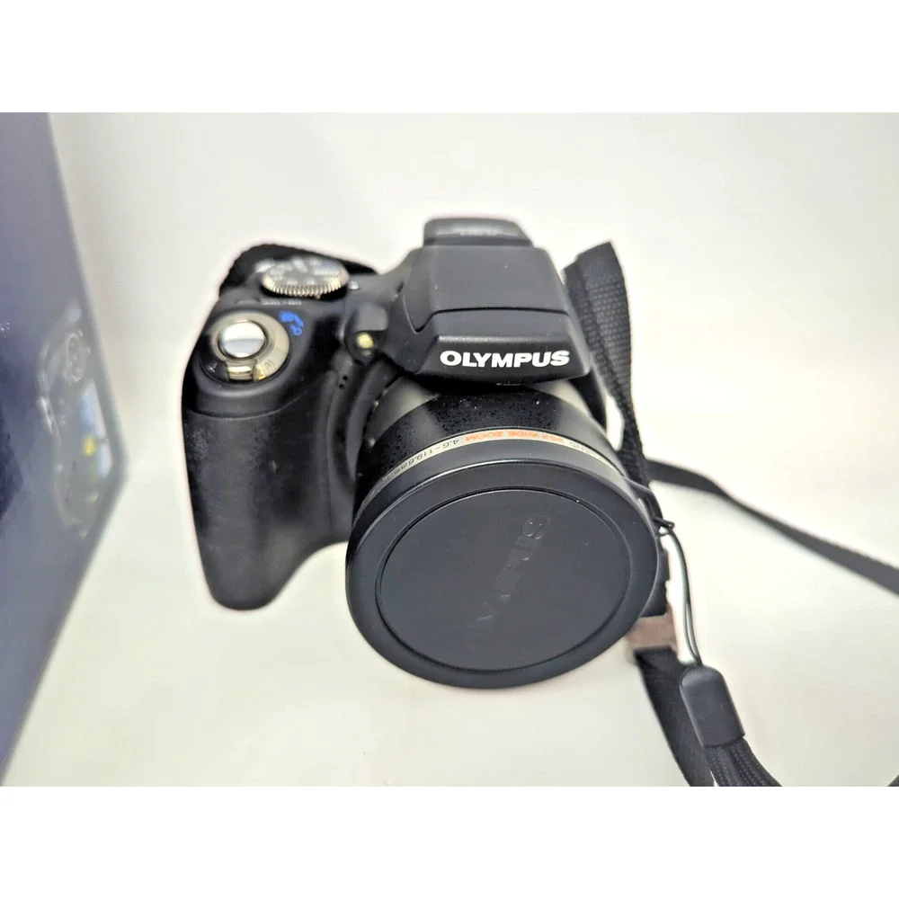 Olympus SP-590UZ 12.0MP 26X Zoom Wide 26mm Digital Camera w/ 2GB card and box